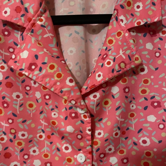 Cropped button up💿🌸🫧 - Picture 2 of 7